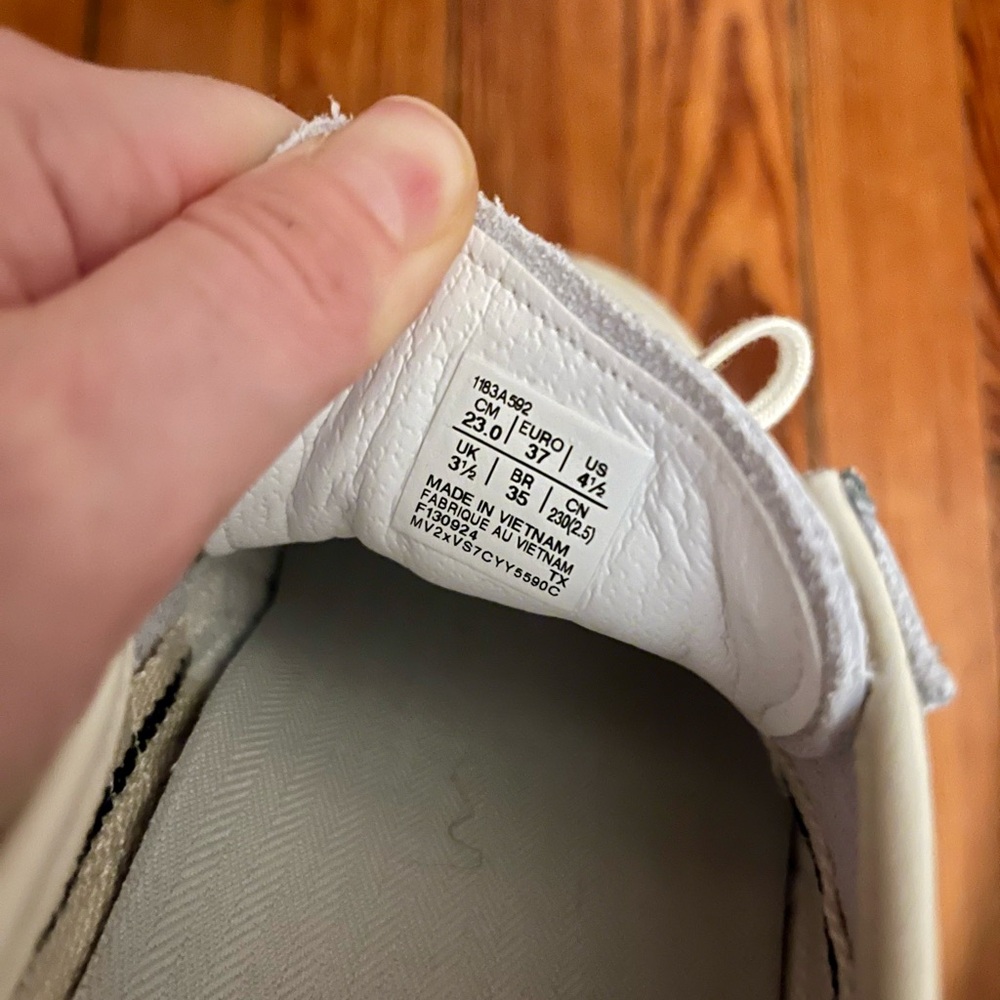 Onitsuku Tiger Mexico 66 SD, Size 6 Women AUTHENTIC